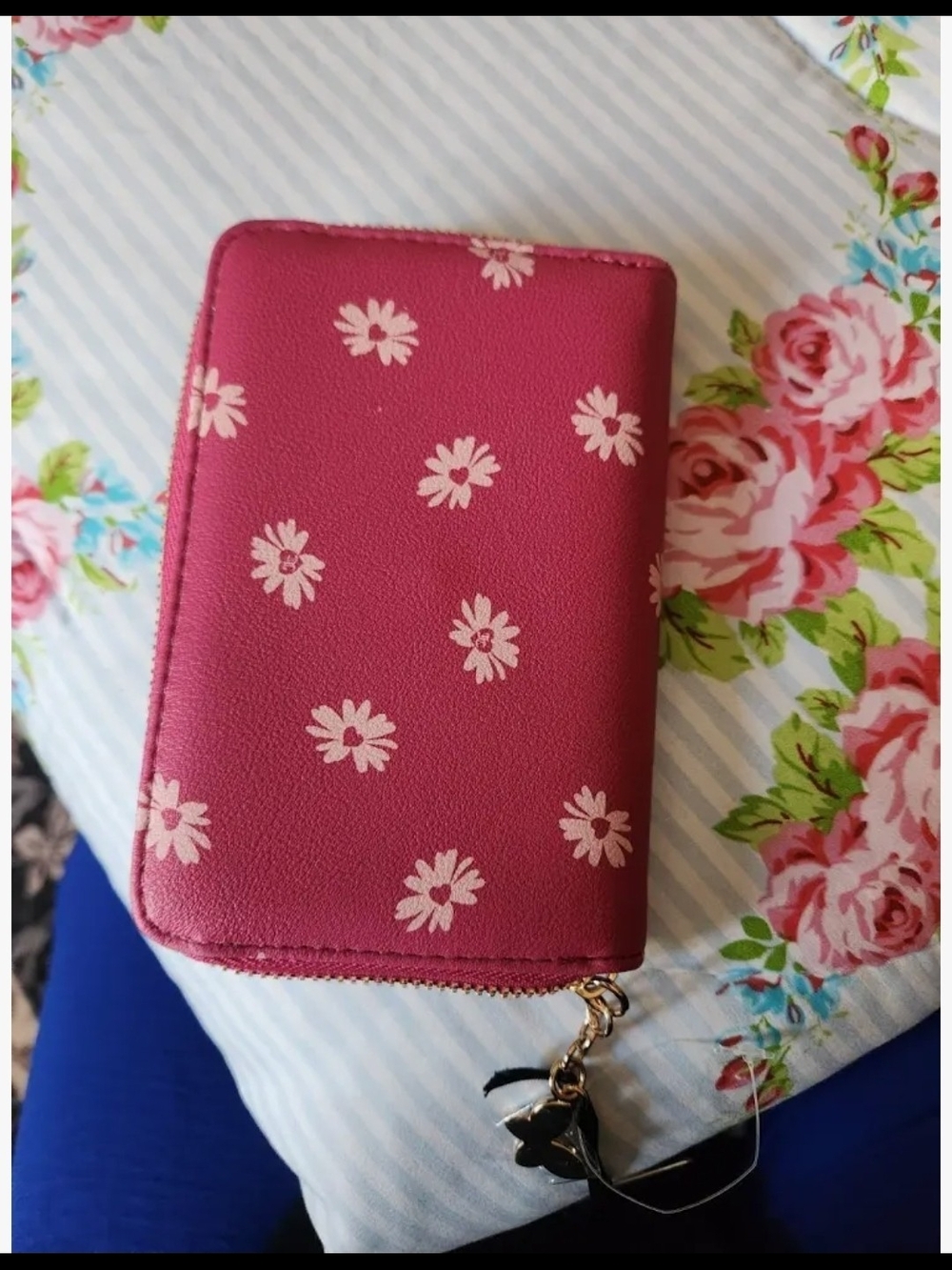 Juicy Couture Pink Floral Zip Wallet - Signature Logo - Picture 5 of 5